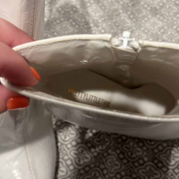 White booties from PrettyLittleThing! - Picture 5 of 5